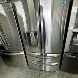 Ice mak er inside L G Re frig erator Frid ge Fast Delivery!