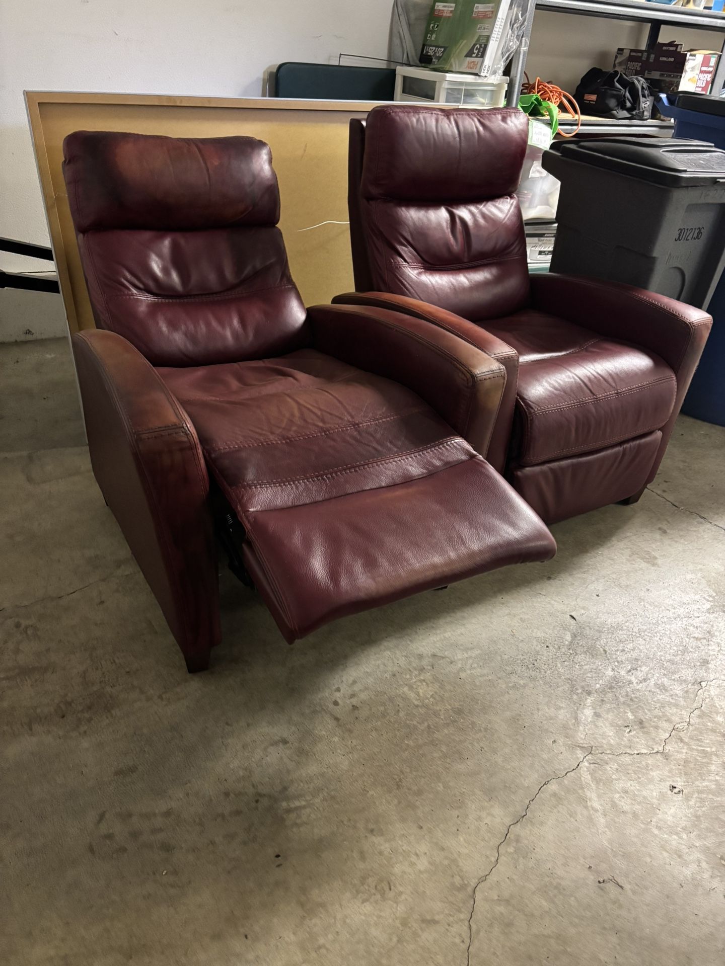 Recliner Chairs