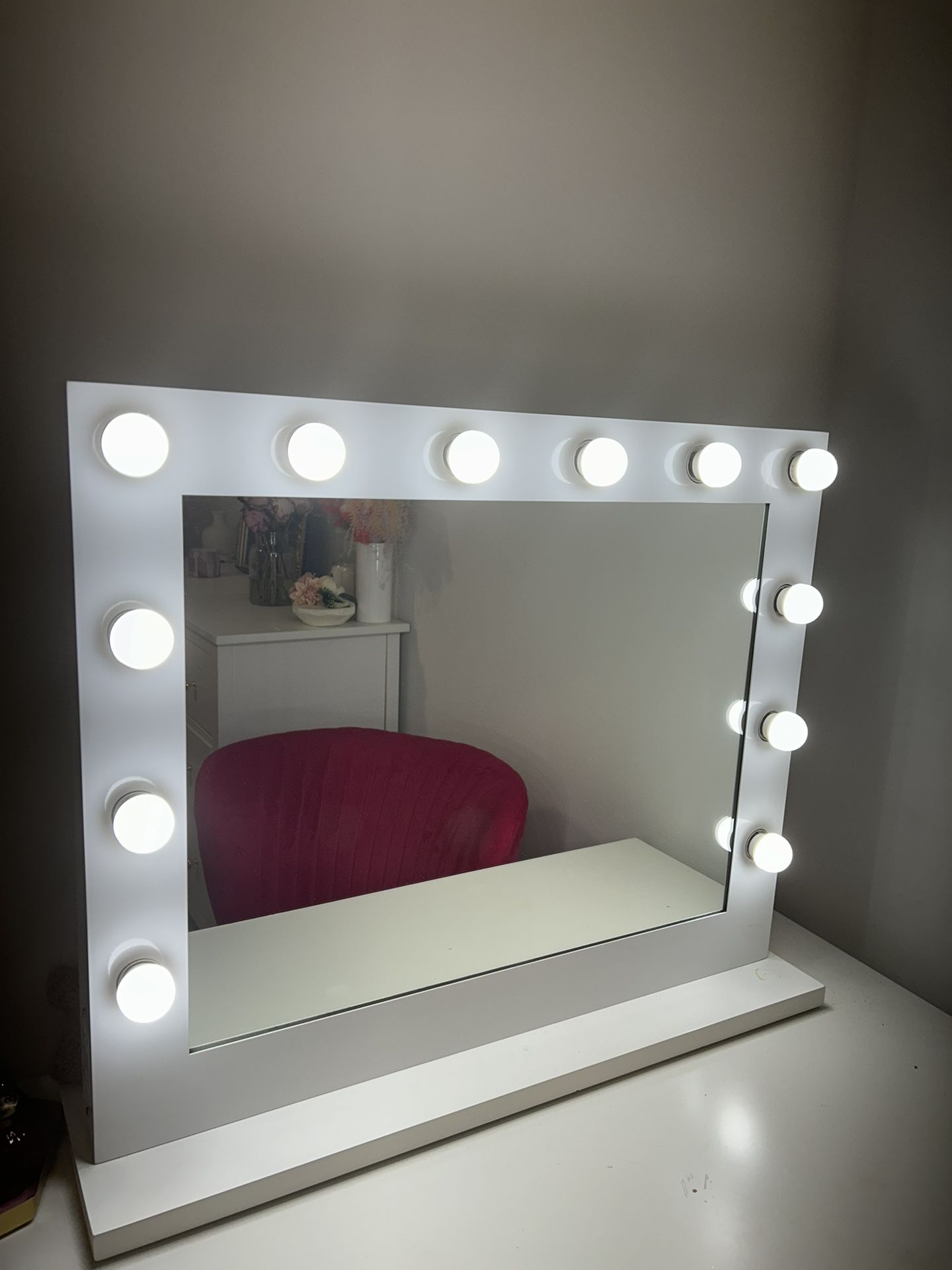 Vanity Mirror With Lights