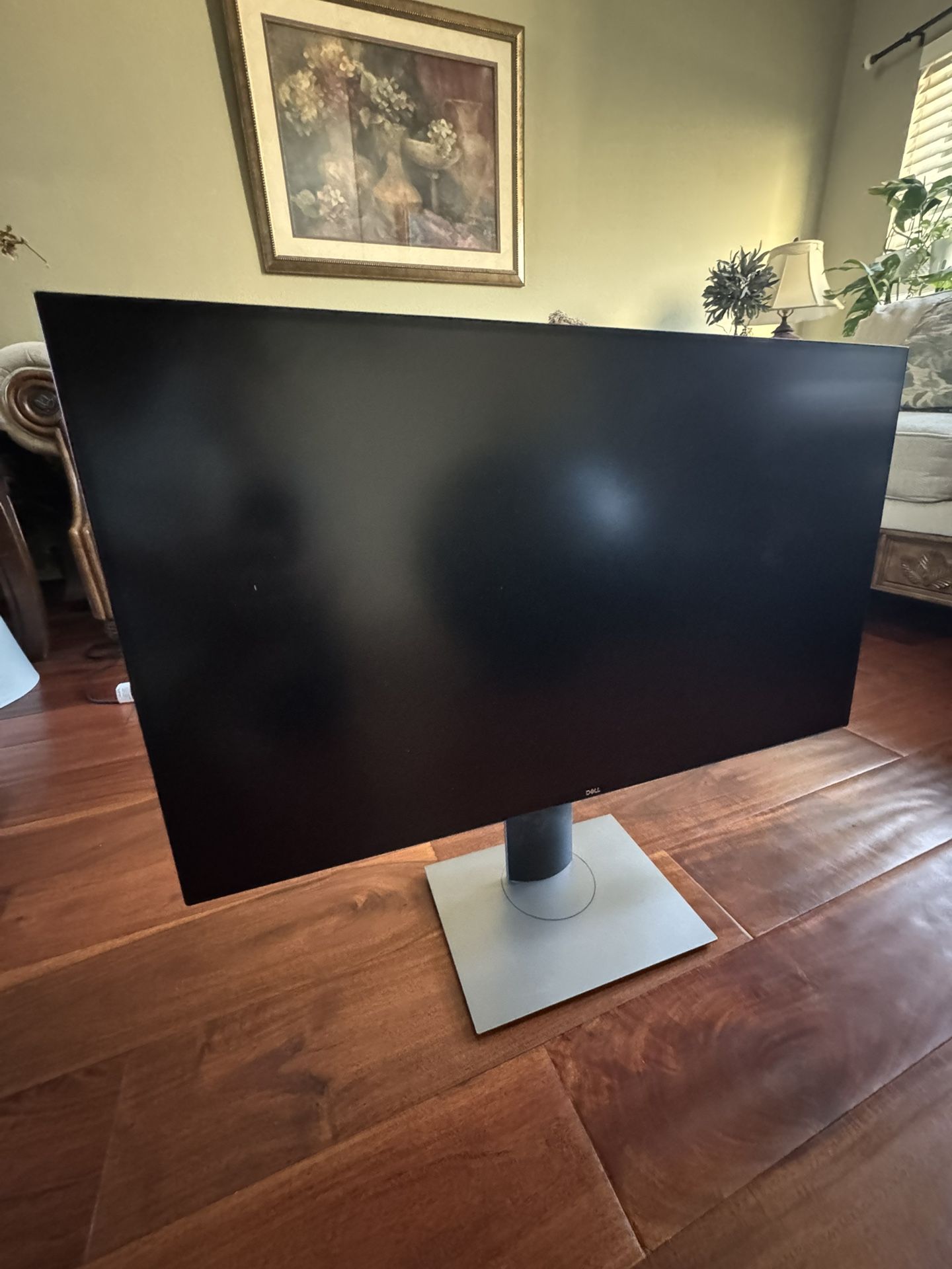 Dell U2720QUltraSharp 27" 4K USB-C Monitor 