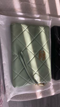 Large Wristlets