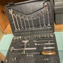 great wrench and socket set in durable case