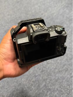 Canon m50 with 15-45 mm lens