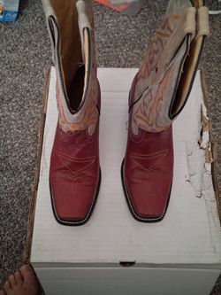 Kids boots