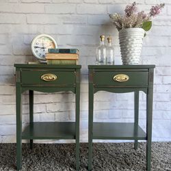 Awesome Shabby Distressed Solid Wood Set If Matching Vintage Nightstands Night Stands Side Tables End Tables Console Tables 