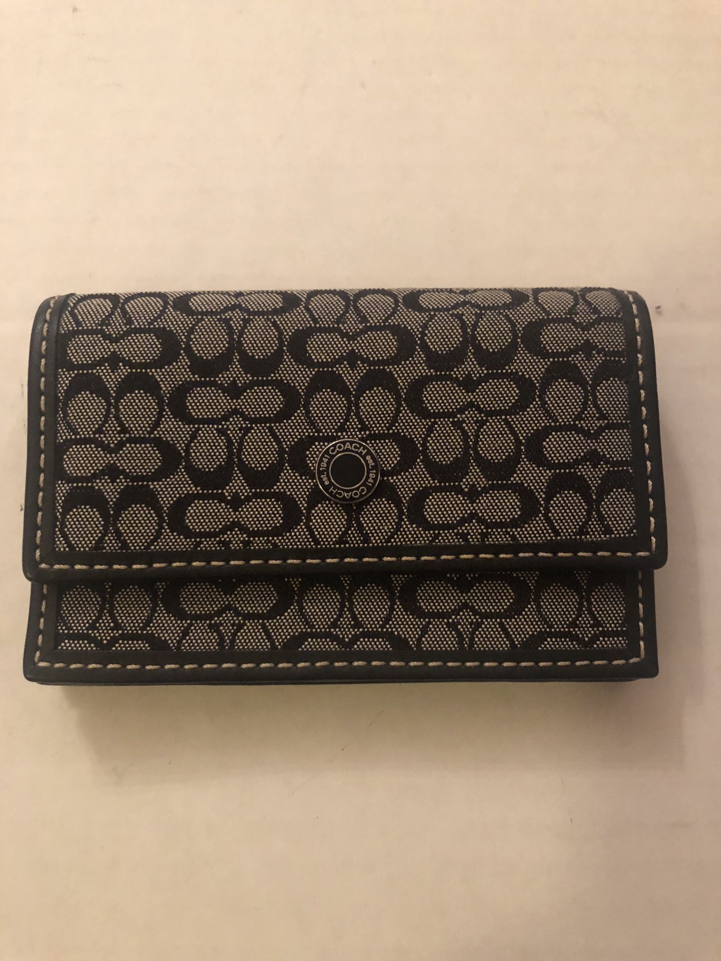 Coach mini Black Signature accordion card case