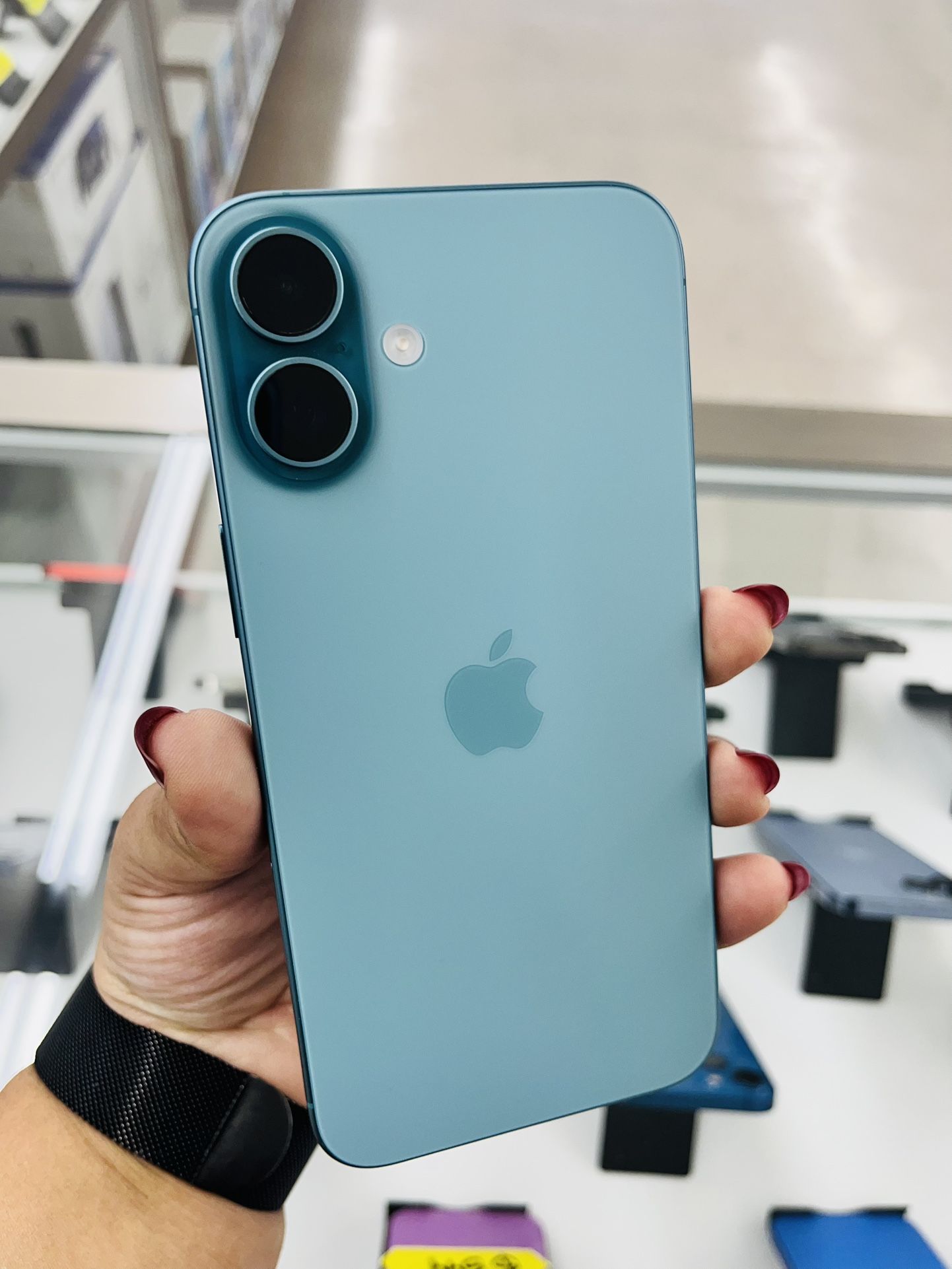 iPhone 16 Plus 128gb