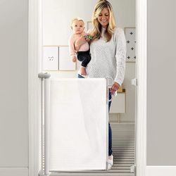 Retractable Baby Gate 