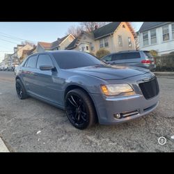 2014 Chrysler 300S