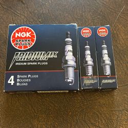 NGK Iridium IX LFR6AIX-11