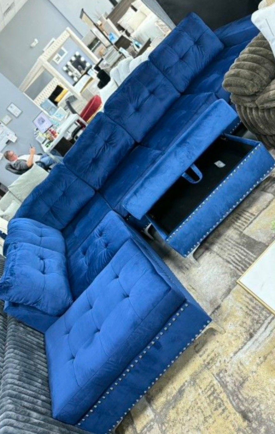 ✨️ Sectionals 2pc Sofas ✨️ Furniture Queen Bedrooms Dining Avail