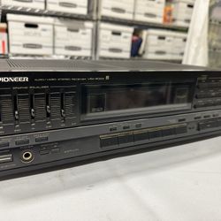 Pioneer AV Stereo Receiver Home Theater Equalizer VSX-2000. 