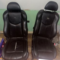 Infiniti G37s Front Seats