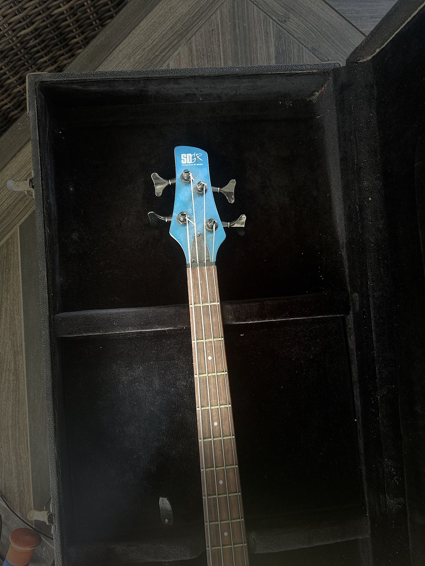 Guitar