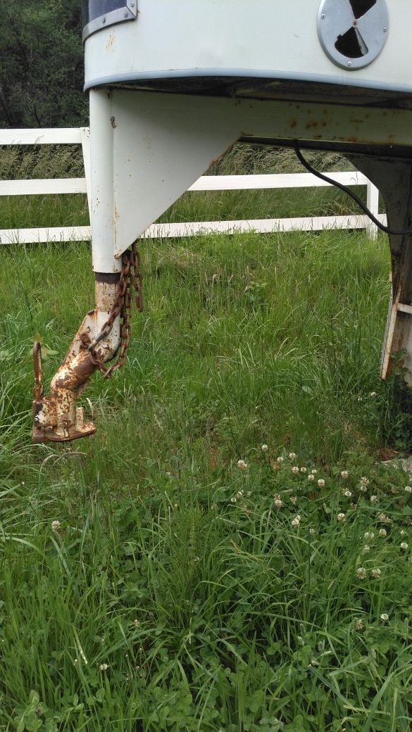 Horse trailer for sale for Sale in Centralia, WA OfferUp