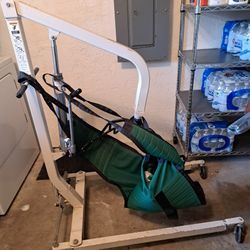 Manuel Hoyer Lift For Lifting Disabled Or Mobility Challenged People 