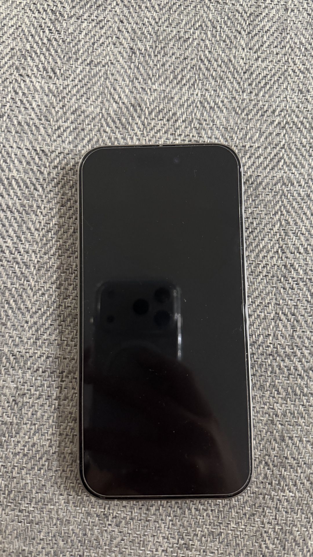 iPhone 15 pro 128gb  Unlocked Natural 