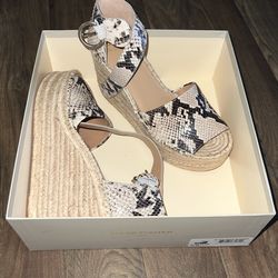 NWT! Marc Fisher Wedges