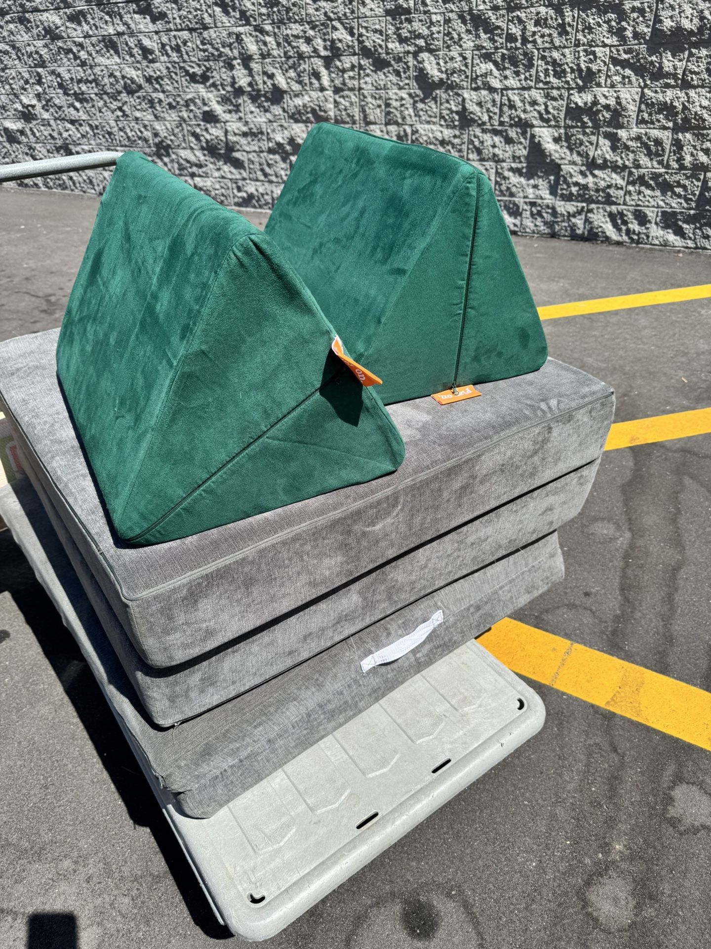 Nugget ORIGINAL Play Couch 3 covers in total