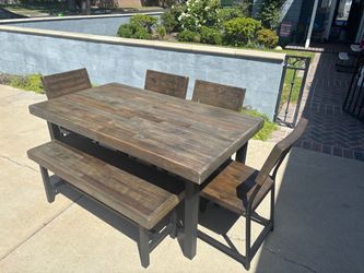 rustic industrial / modern farmhouse outdoor dining set