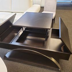 Coffee Table With Wheels and Storage