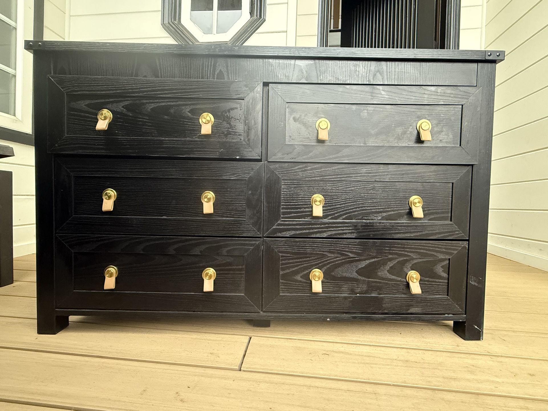 Dresser 6 Drawer $95