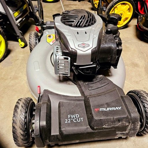 MURRAY GAS LANW MOWER NO GRASS BAG