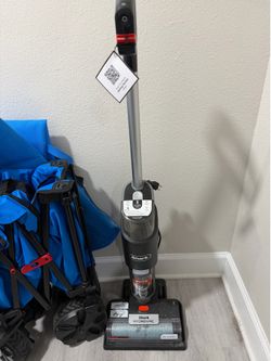 Shark Hydro vac included with multi-Surfaces concentrate