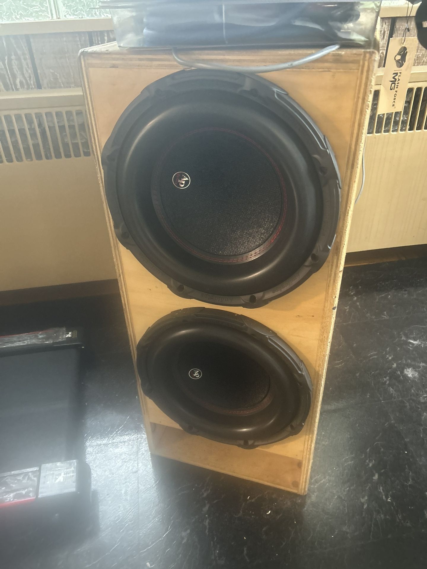 Sounds Custom Box 2 Amps