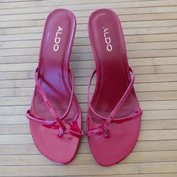 ❤️ ALDO, Ladies Red Patent Leather Sandals! 🌼 Size: 8.5 (Euro 39) 