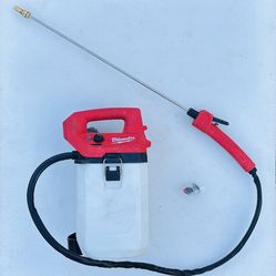 Milwaukee M12 2 Gallon Sprayer Kit 2528-21G2