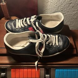 Gucci Shoes 