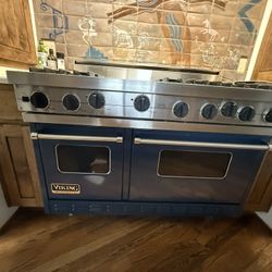 Viking Stove With Double Oven