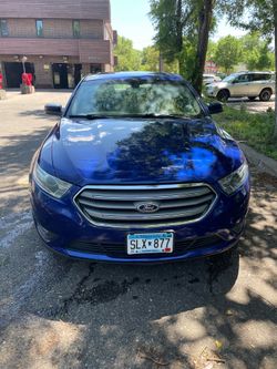 2014 Ford Taurus