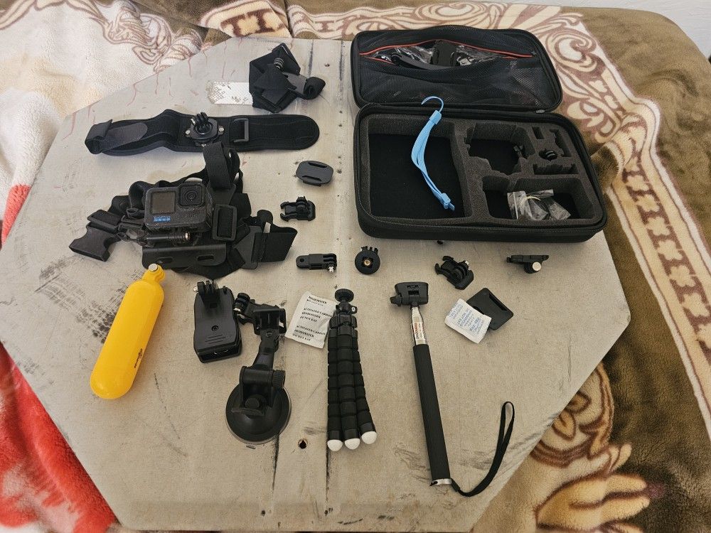GoPro 12 Black With Accessories 