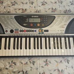 Yamaha PSR-240