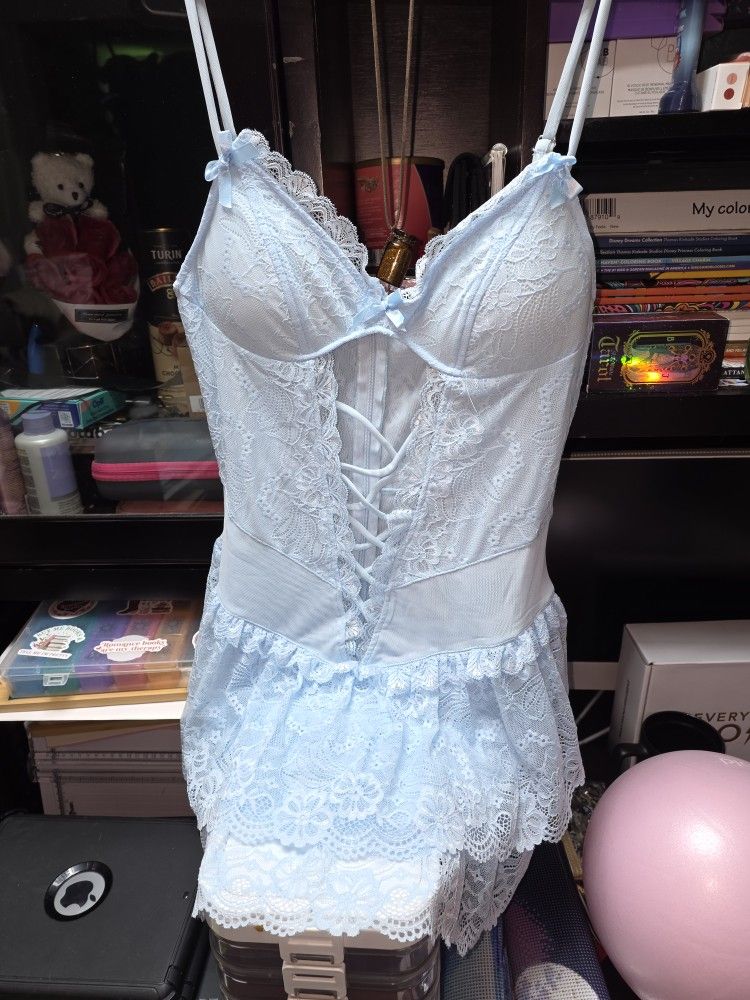 NWT Fashion Nova True story Lace micro Dress