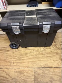 Rolling tool chest
