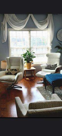 White Leather Swivel Lounge Chair