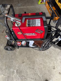 Lincoln Electric 140 Easy-MiG Welder