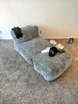 Boneless lounge chair