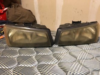 Silverado 03 06 headlights usadas