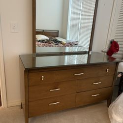 Bedroom set 