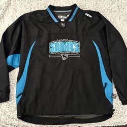 Vintage Sharks Pullover Jacket  Size M 