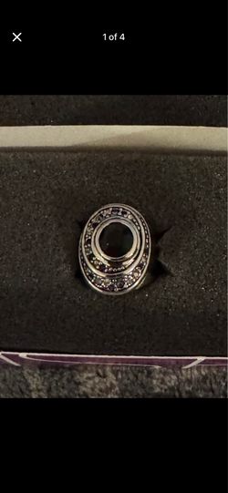 New Black Onyx Sterling Silver Ring size 8