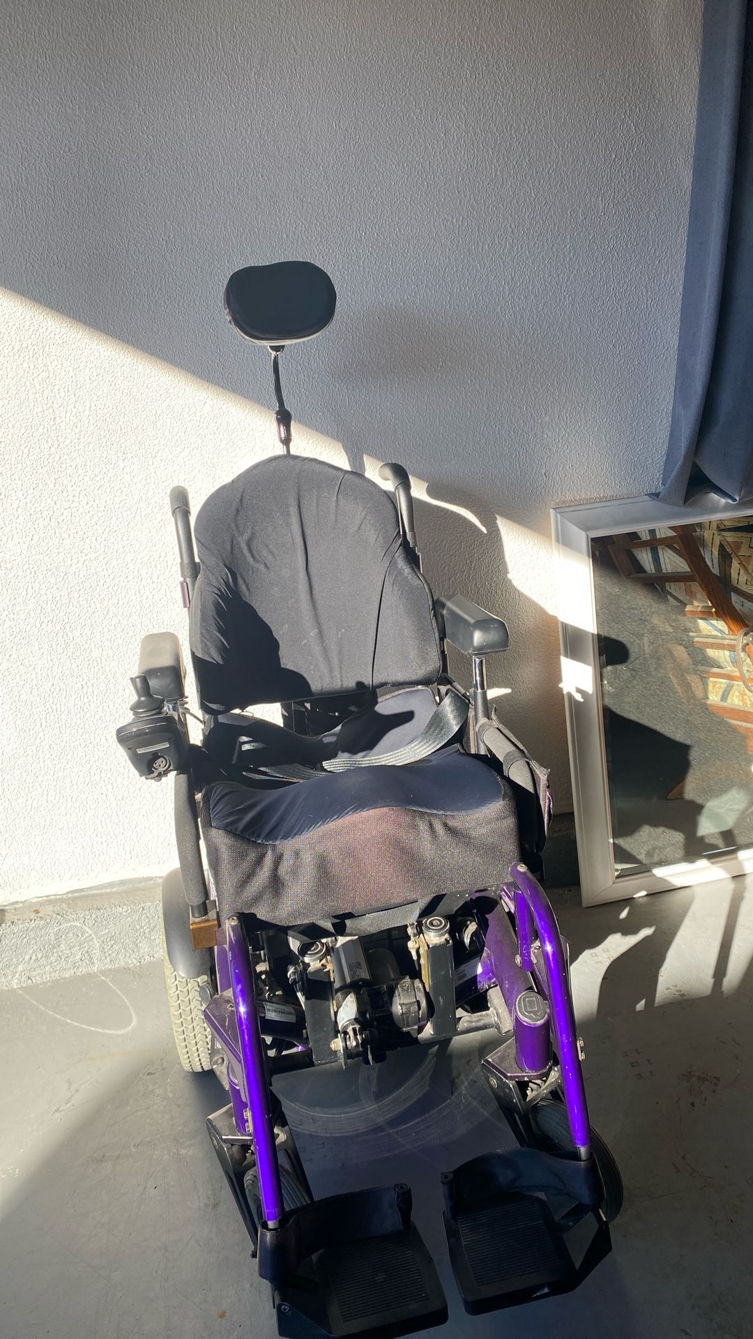 Electric Wheelchair 