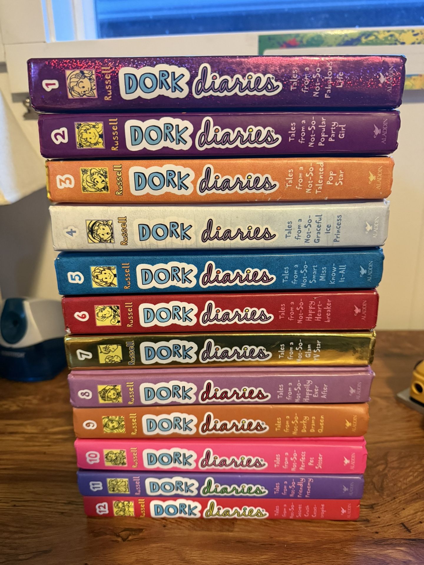Dork diaries 1-12