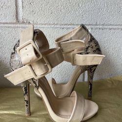 New Woman’s Shoes, Size 5