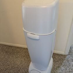 Diaper Genie