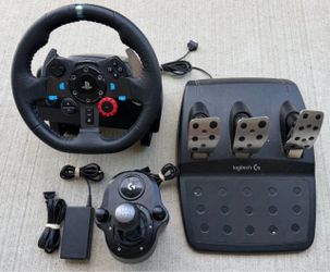 Logitech G29 Racing Wheel with Shifter